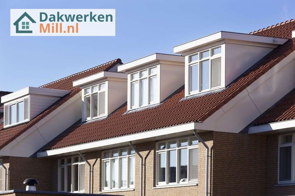 Hellend-dak-met-dakkapellen Hellend dak met dakkapellen